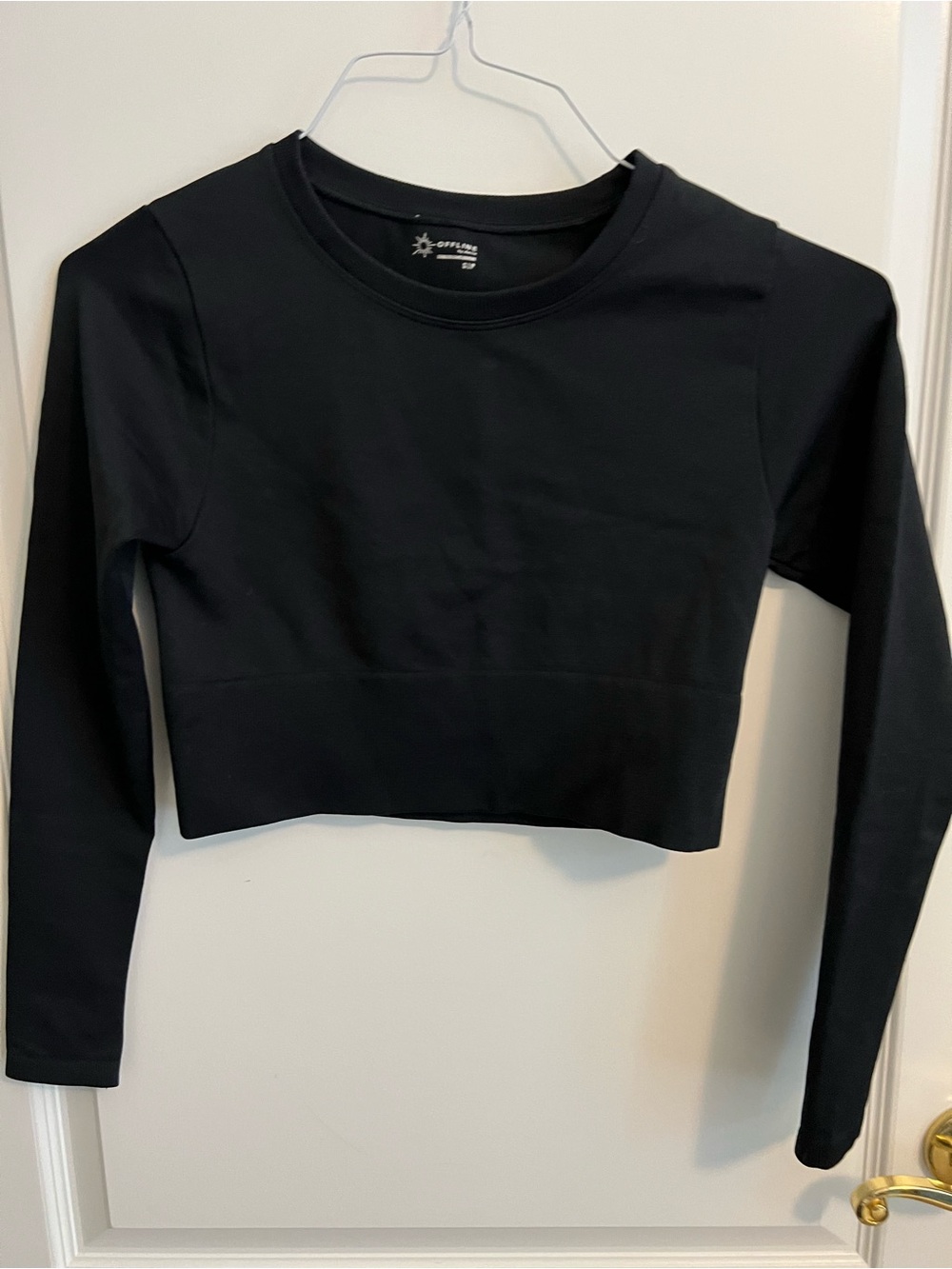 aerie Black Cropped Long-Sleeve Crew Top